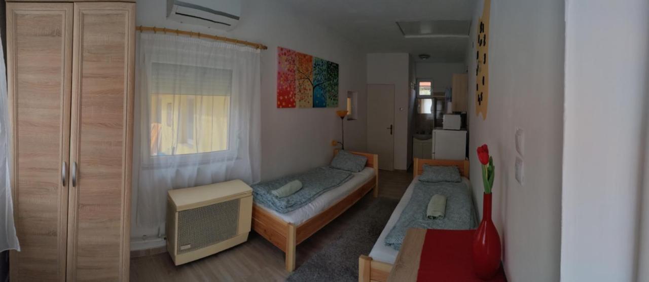 Napfeny Apartmanhaz Balatonberény Zewnętrze zdjęcie
